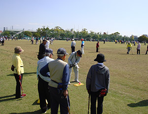 第27回九州地区グラウンド・ゴルフ交歓大会の様子