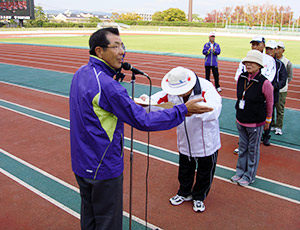 第27回九州地区グラウンド・ゴルフ交歓大会の様子