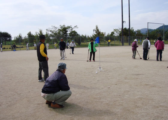 第24回佐賀県グラウンド・ゴルフ交歓大会の様子